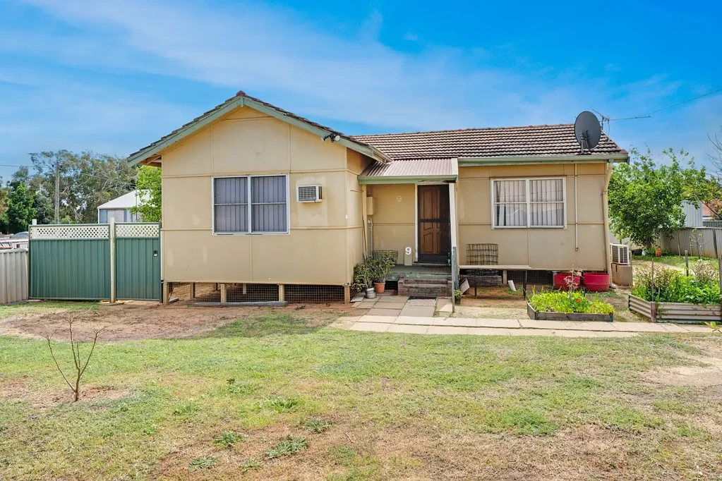 Mingenew 2બેડરૂમ Space,Character & Potential on 1012 Square Metres