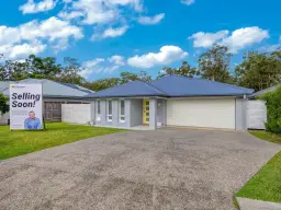 124 SUNNINGDALE CCT, Medowie