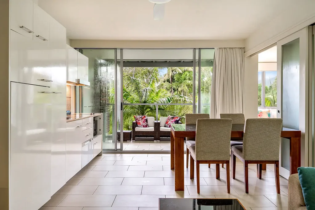 Palm Cove 2房  Ocean breezes & resort-style living in prime position