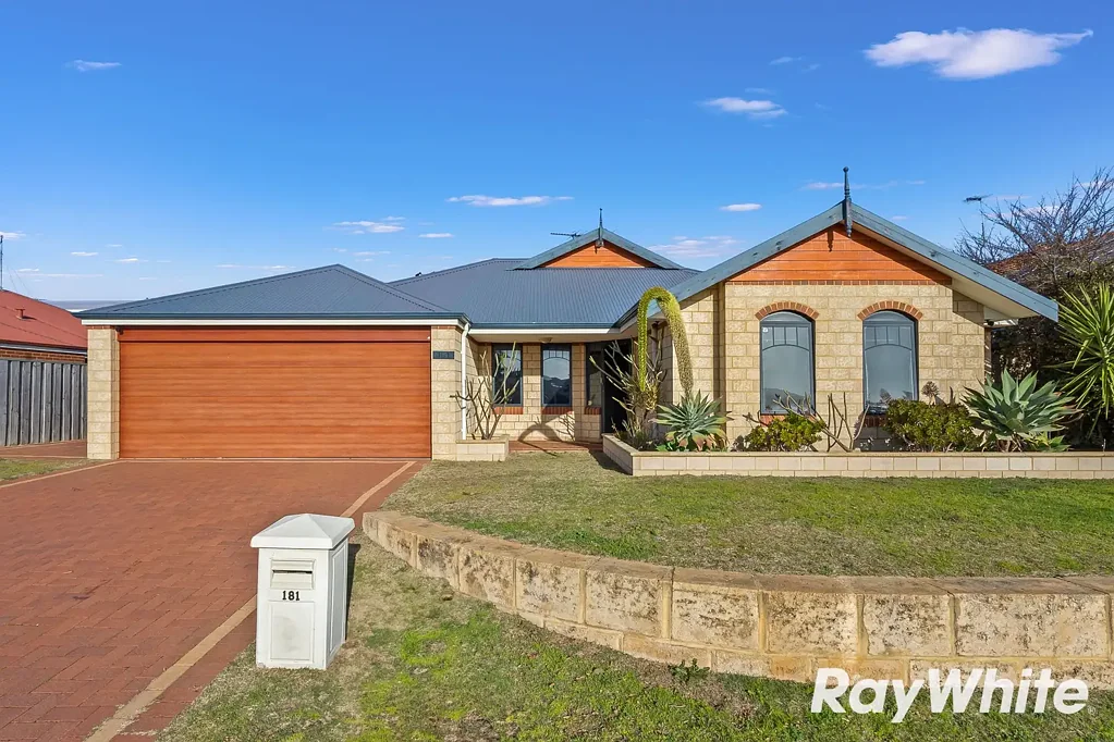 Halls Head 4 Bedroom Lifestyle and Location in Sought-After Halls Head