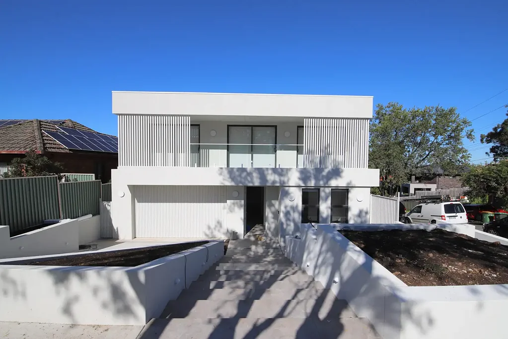 Brand New Five Bedroom Semi-Detached House
