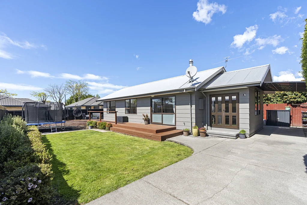 2/17 Johns Road, Belfast, Christchurch, Canterbury