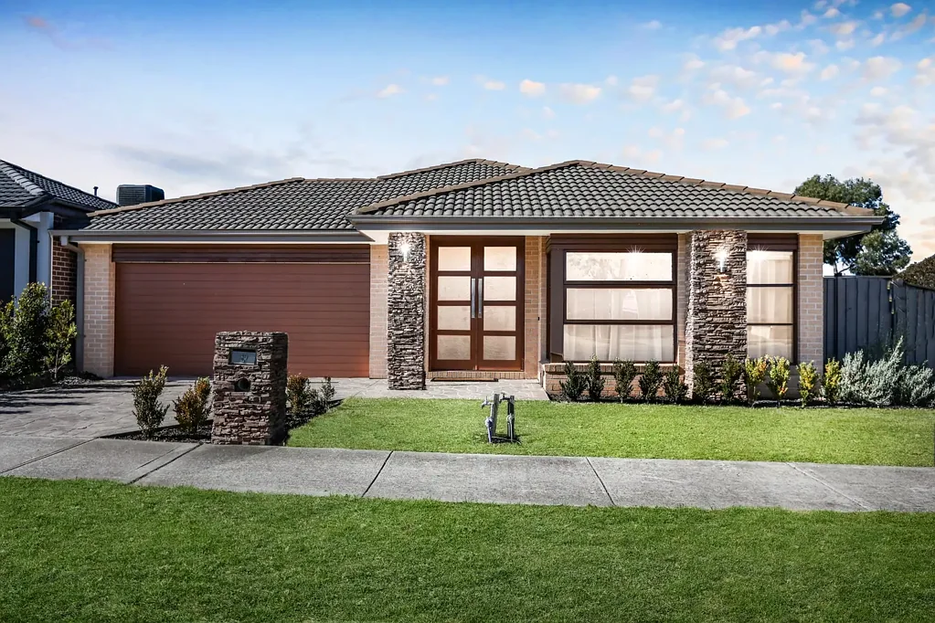 10 Buttercup Drive, Greenvale, VIC 3059