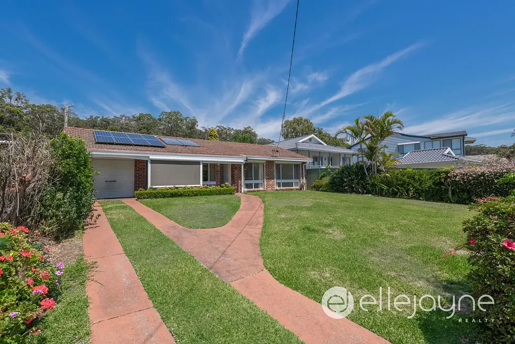16 Waterside Avenue, Sunshine, NSW 2264