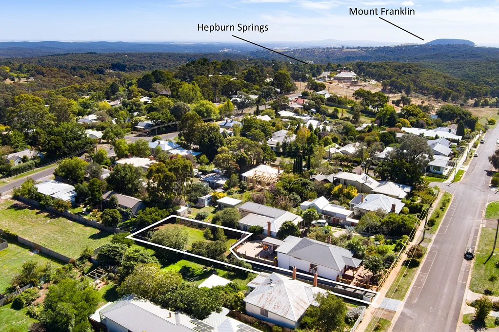 Daylesford Daylesford Land Opportunity in the heart of town !