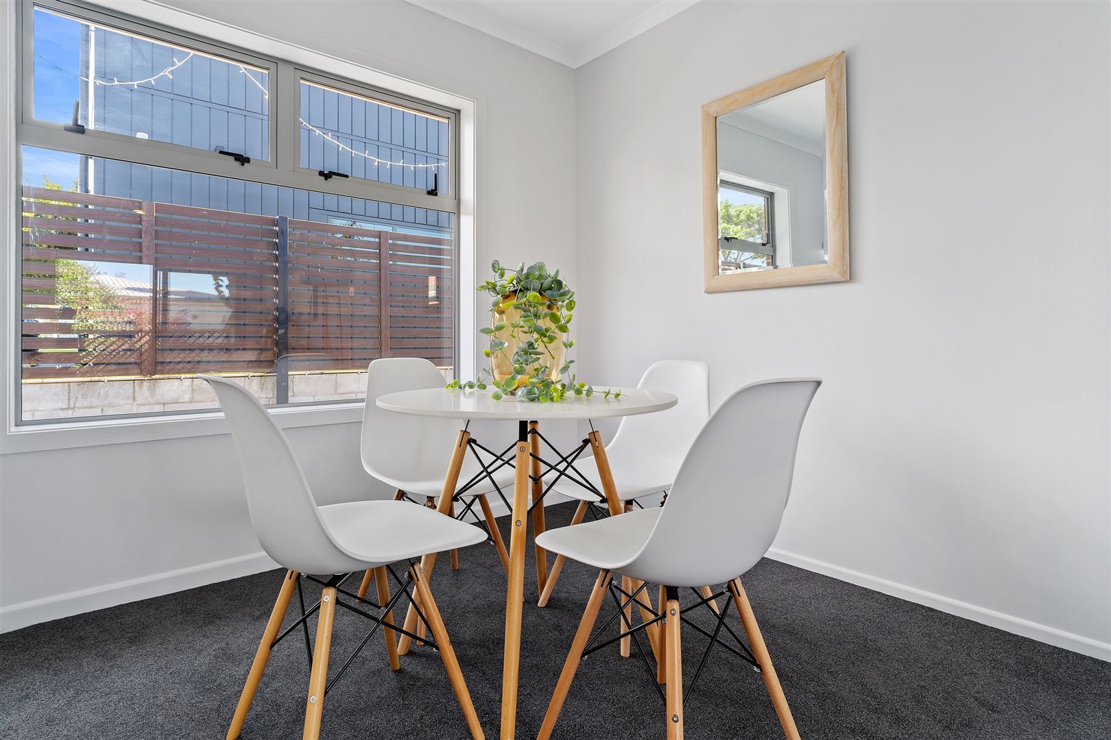 2/748 Cameron Road, Tauranga South, Tauranga, 2 ห้องนอน, 1 ห้องน้ำ