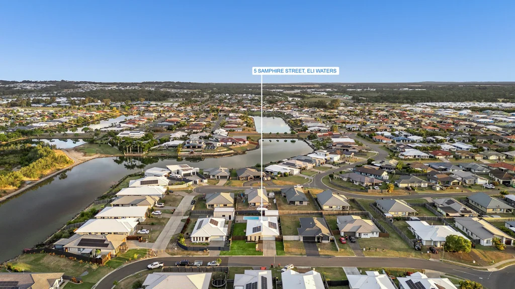 5 Samphire Street, Eli Waters, QLD 4655