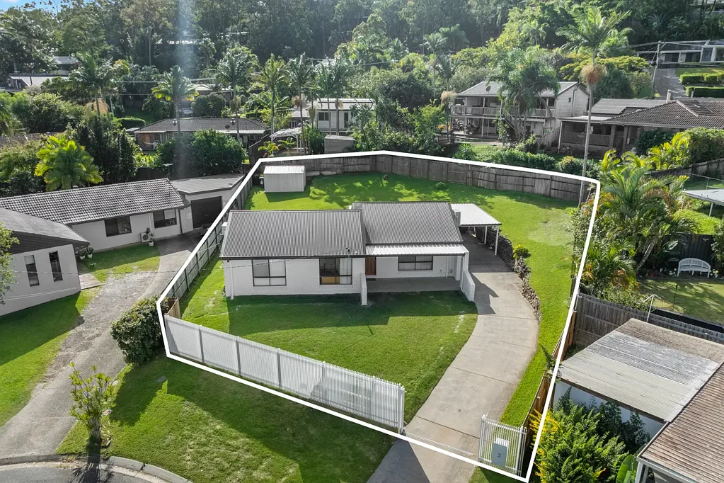 Mudgeeraba 3Zimmer Under Strict Instructions to Sell!