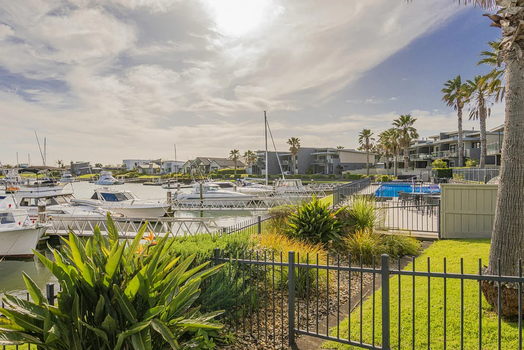 Whitianga 2침실 WORLD-CLASS WATERFRONT VILLA WITH BERTH