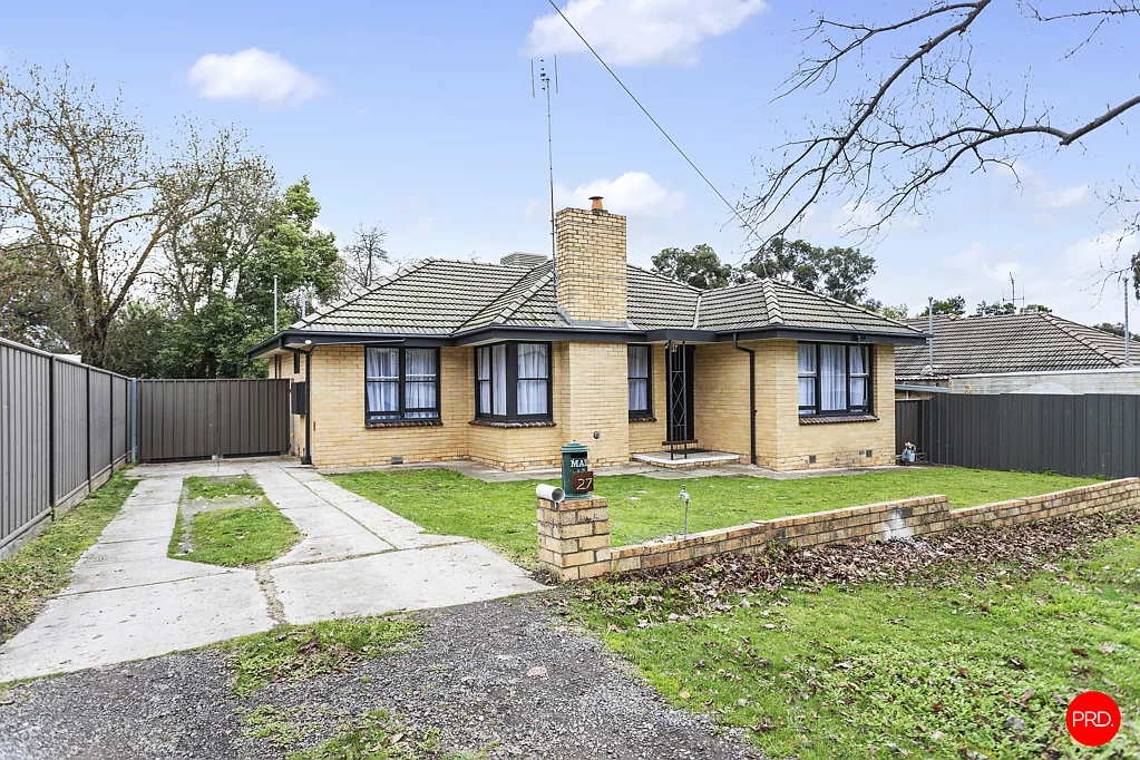 27 Wilson Street, Long Gully, VIC 3550