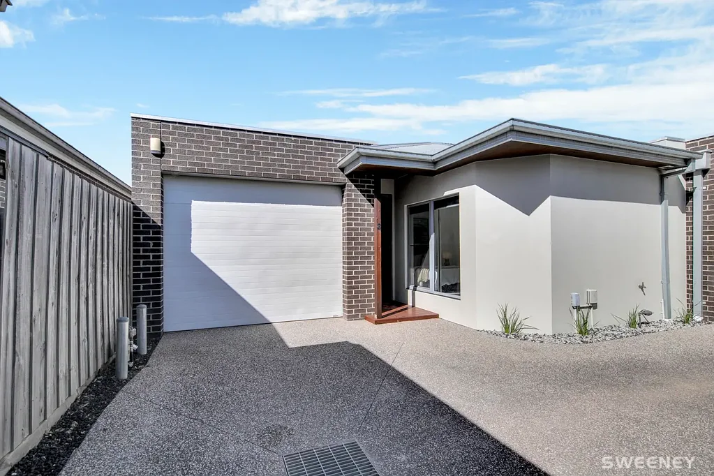3/69 Corrigan Avenue, Brooklyn, VIC 3012