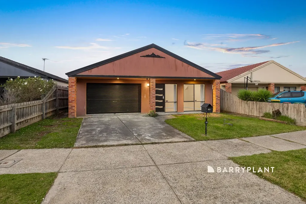 46 Wakenshaw Crescent, Pakenham, VIC 3810