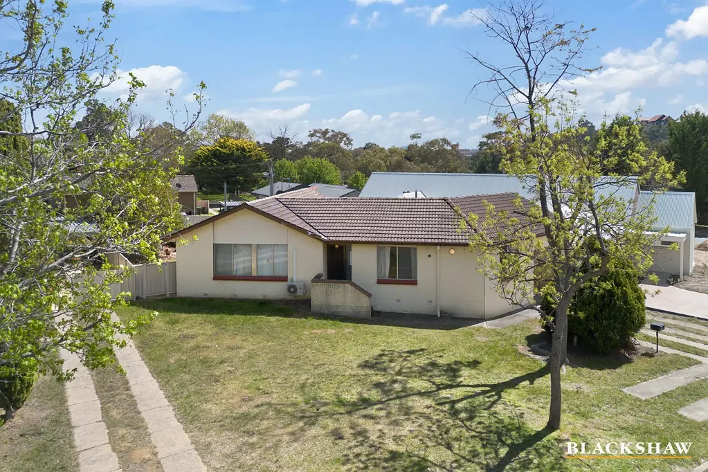 4 Blake Place, Mawson, ACT 2607