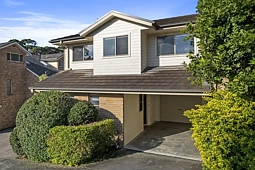4/12 Jennie Cox Close, Erina