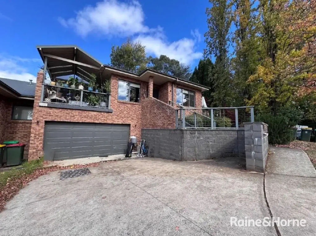 Three Bedroom Modern Home in Calare