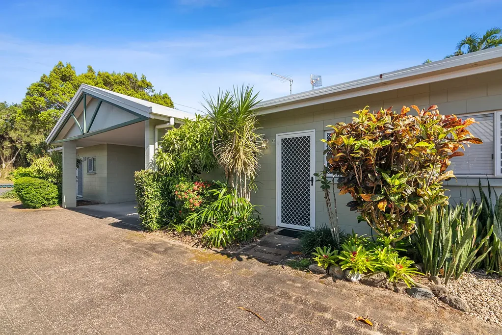 13/74-82 Swallow Street, Mooroobool, QLD 4870