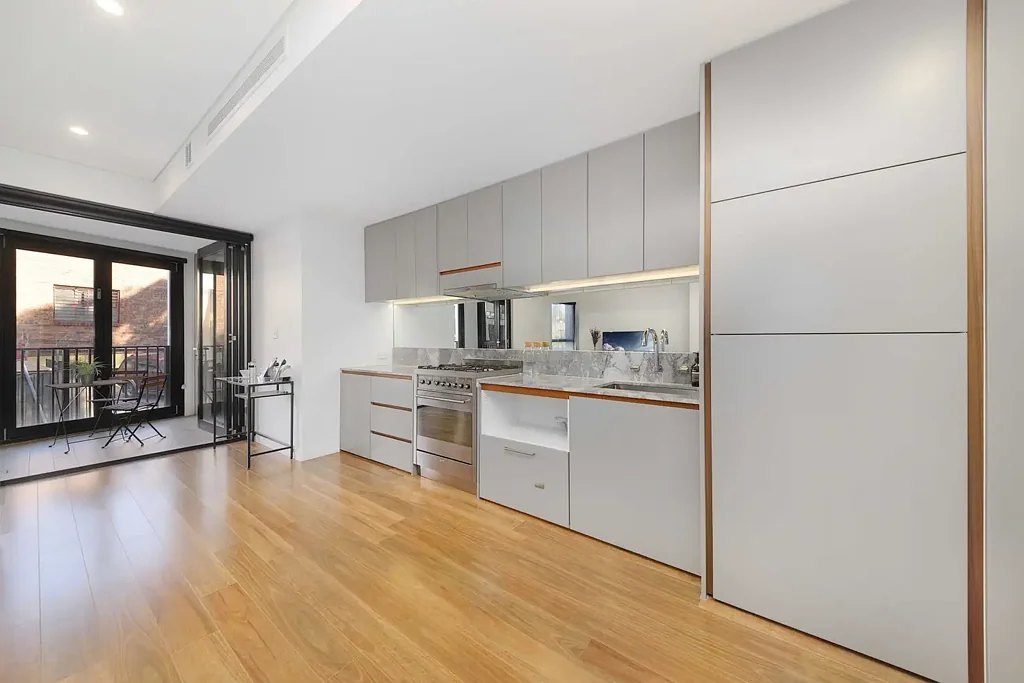 Contemporary Urban Living in a Prime Lifestyle Precinct | Leased by Anna Hudson on 0429 697 212