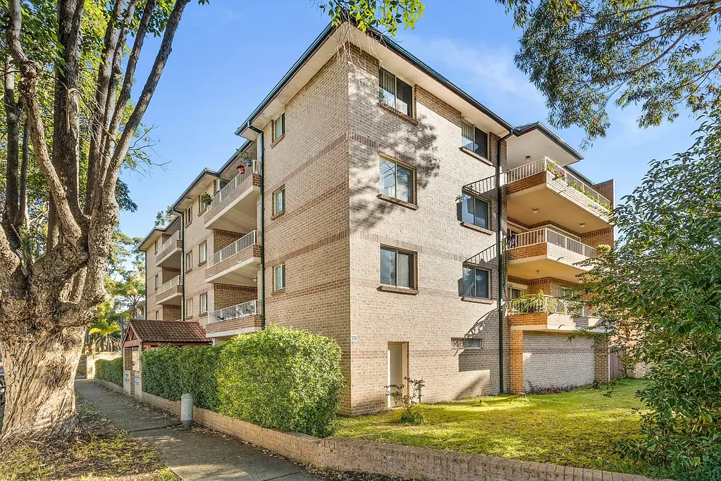 Modern Two Bedroom Apartment with Spacious Living