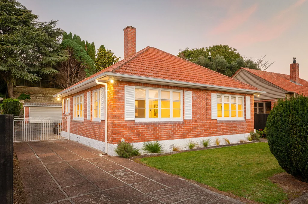 Hamilton East 2બેડરૂમ Flawlessly Renovated Hayes Paddock Original