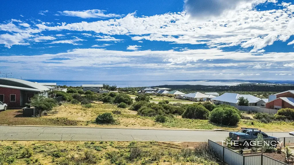 Kalbarri Prime positioning vacant block