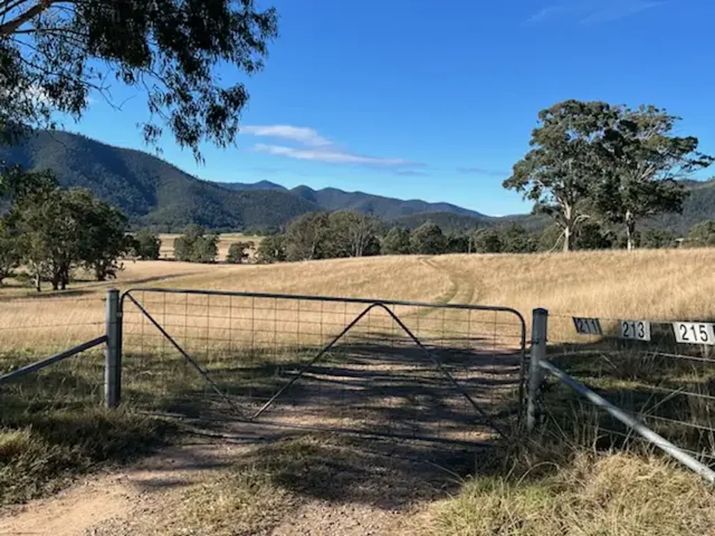 Tarago Pinebank 40 Acres with Building Approval - New Before Offered For Sale.