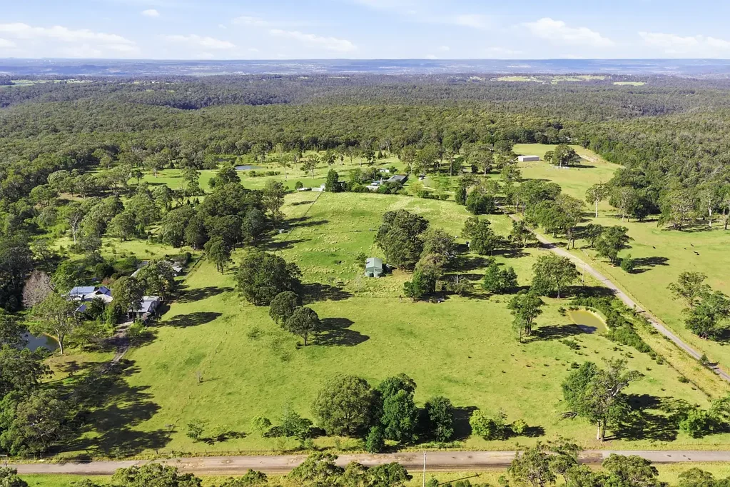 Oakdale 3Phòng ngủ Exceptional Lifestyle Acreage – 29.65 Acres of Prime Oakdale Land