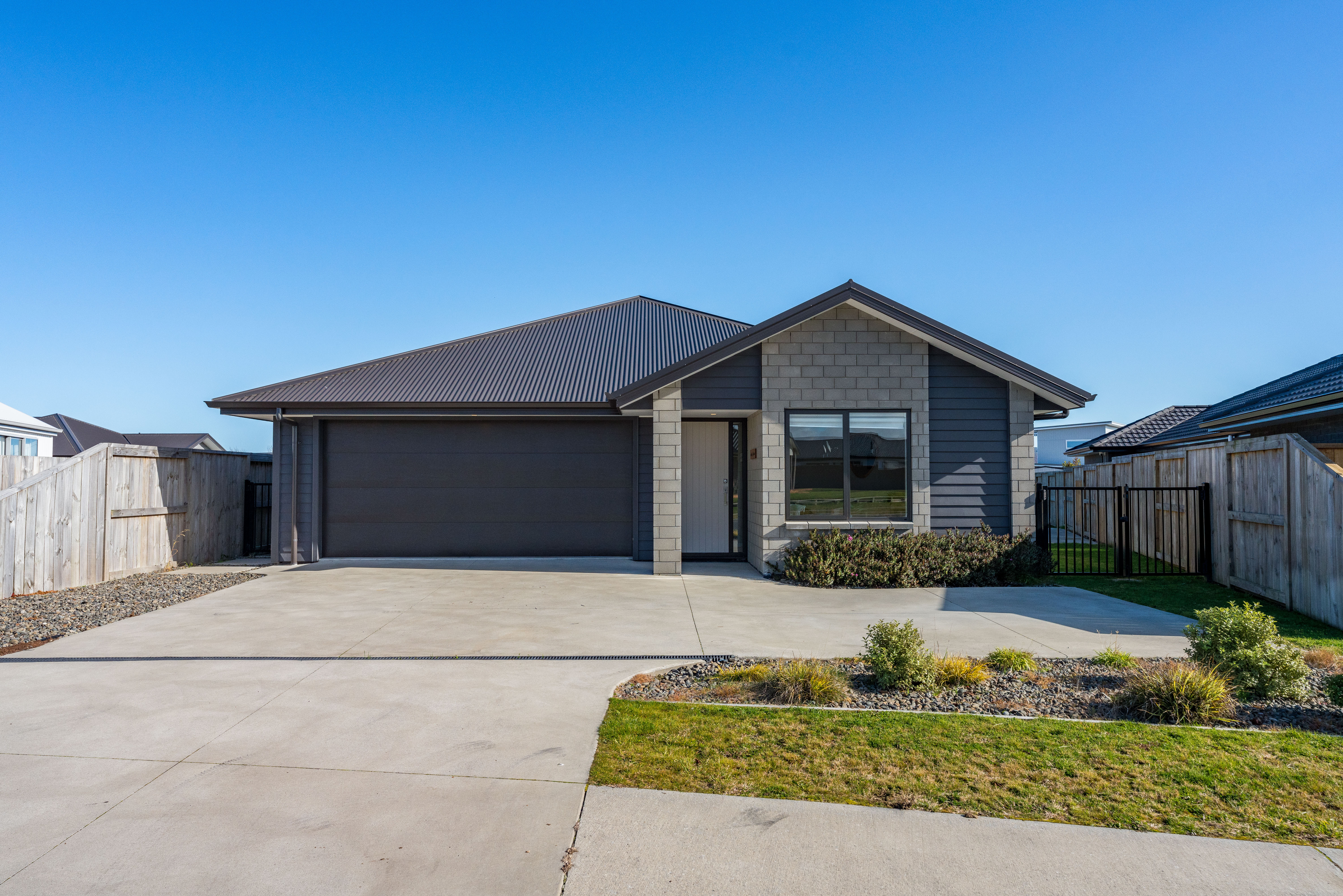 12 Tawhai Crescent, Wharewaka