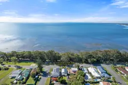 39 Captain Cook Parade, Deception Bay