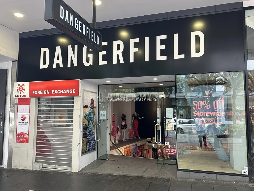 Auckland Central Basement Retail on Queen Street