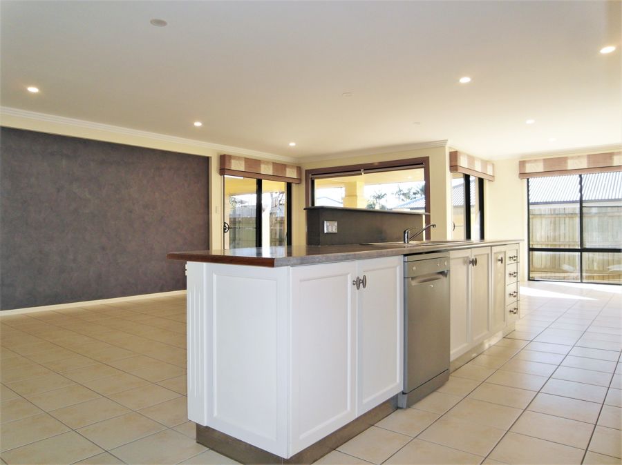 407 WEST ST, DARLING HEIGHTS QLD 4350, 0 ห้องนอน, 0 ห้องน้ำ, House