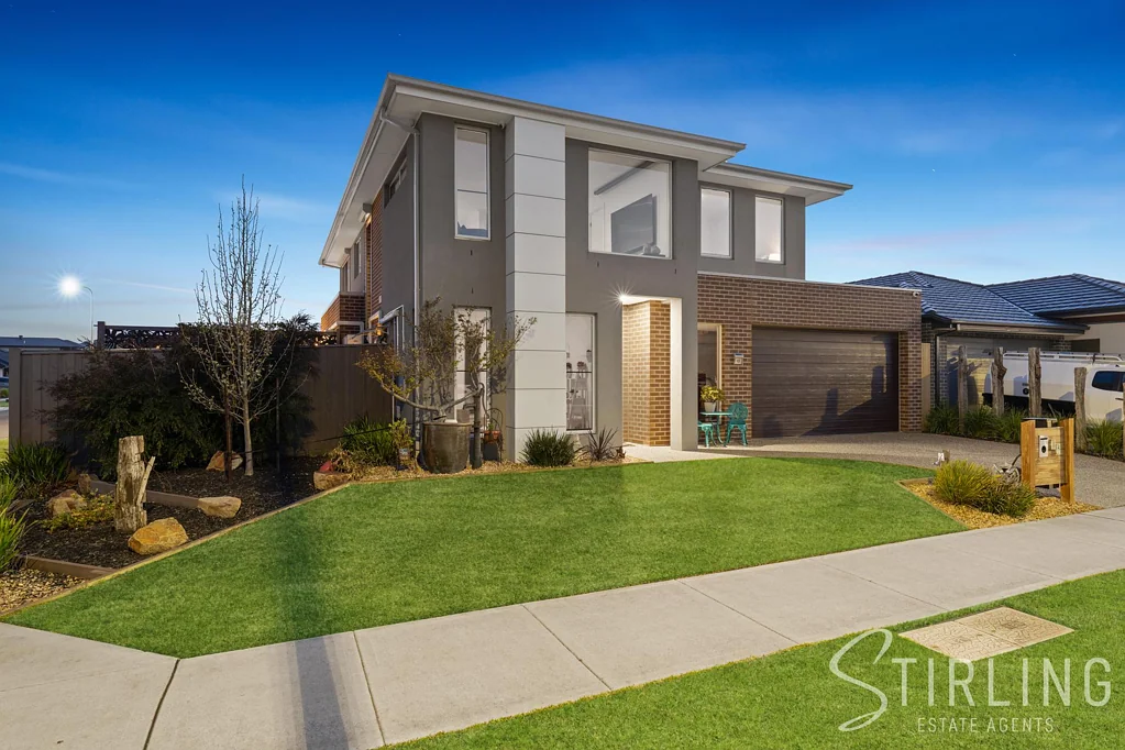 15 Edgar Avenue, Cranbourne South, VIC 3977