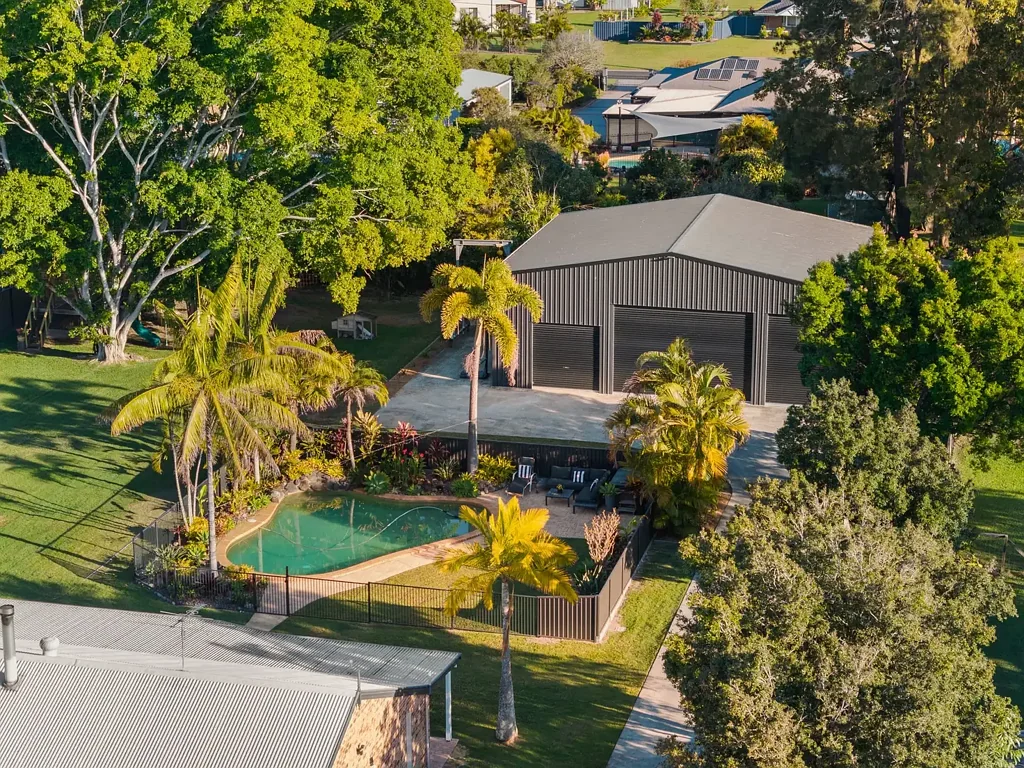 Burpengary East 5房 卓越的乡村生活，带巨大棚屋 Exceptional Acreage Living with a Huge Shed