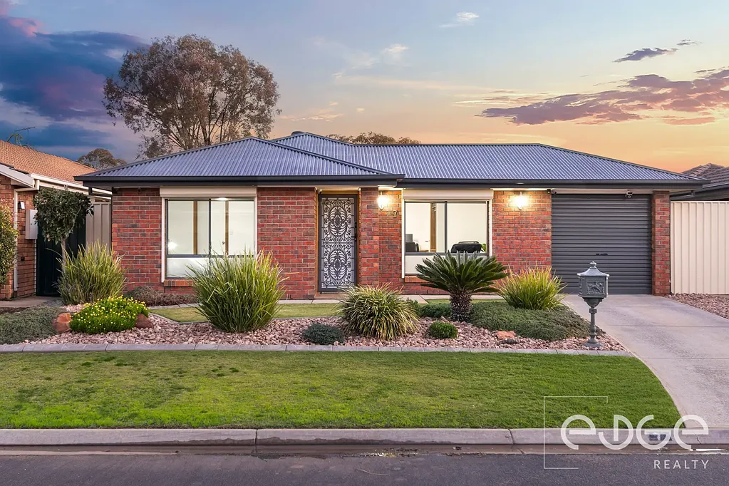 7 Caroline Drive, Paralowie, SA 5108