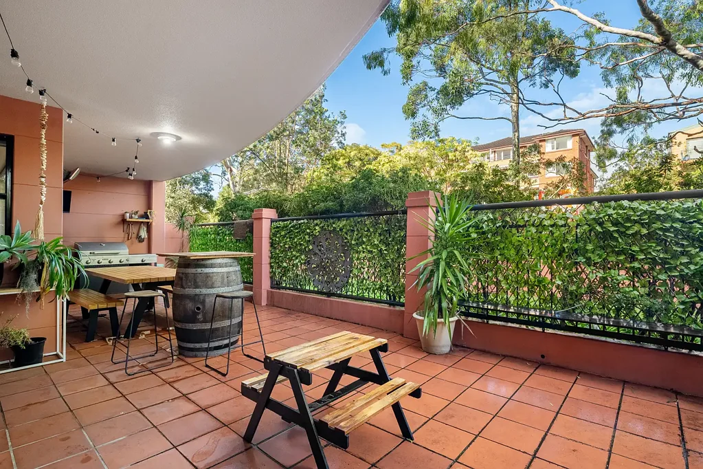 Cronulla 2 Bedroom Villa style courtyard apartment