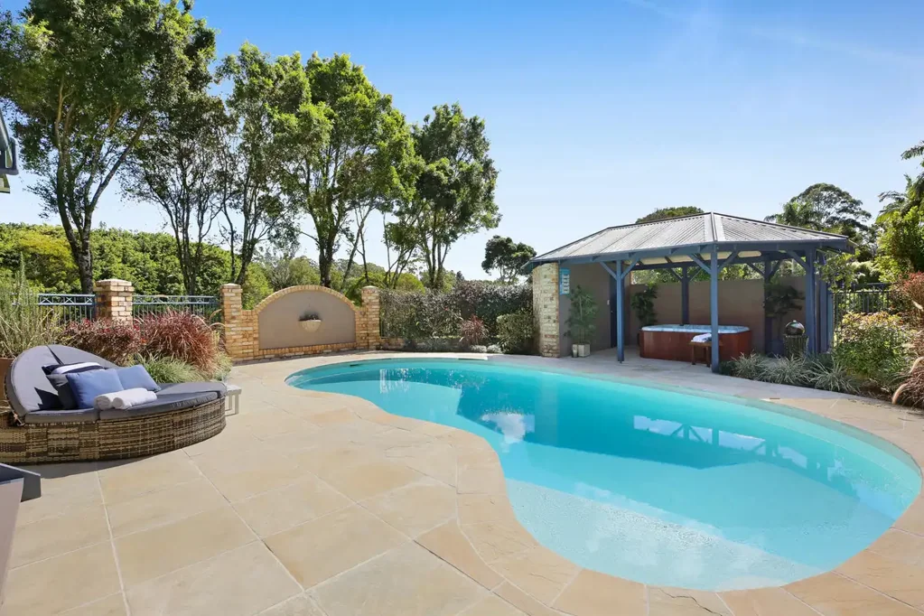 Tallebudgera 6 Bedroom Space to Breathe, Room to Roam and Freedom to Flourish