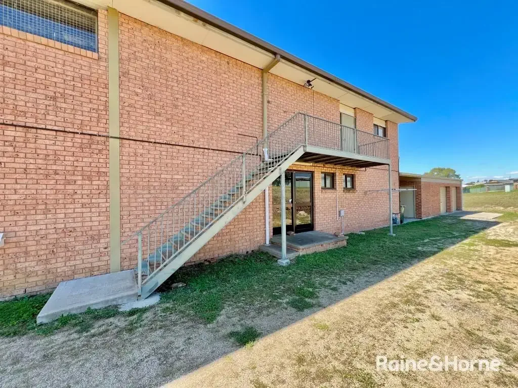 Air Conditioned Flat - Available 26.09.2025