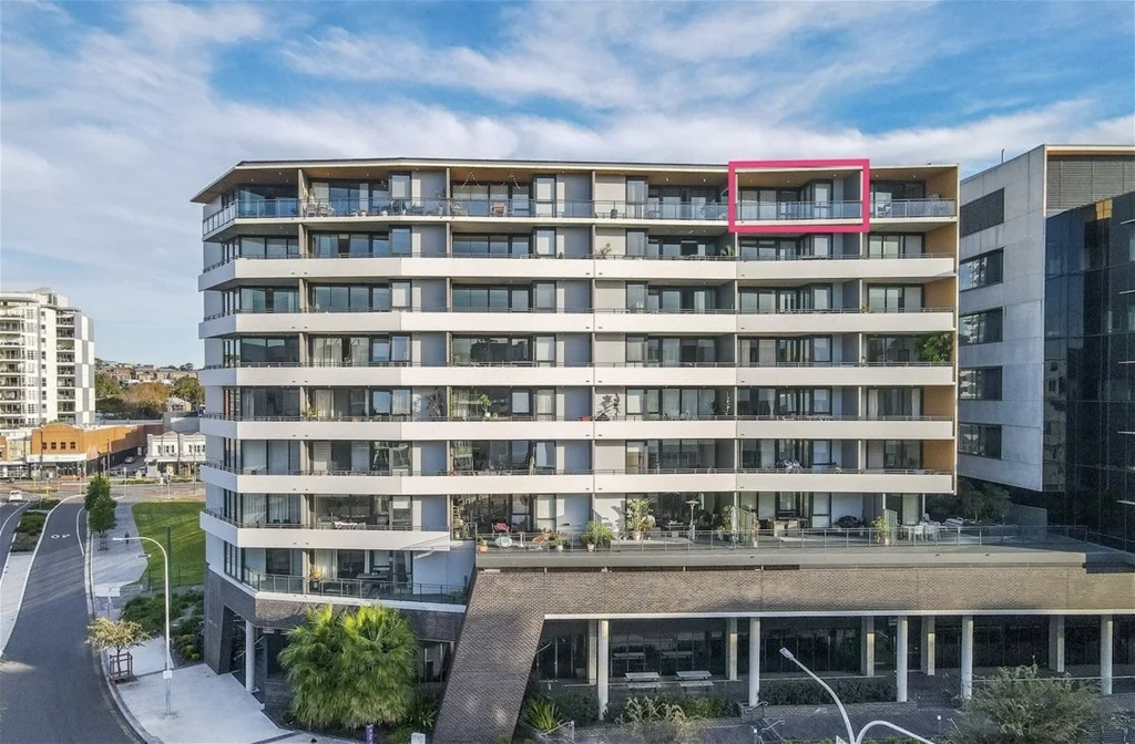 Newcastle 2Moenga Long term investment with stunning city views
