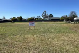 2 Stirbeck Street, Holbrook