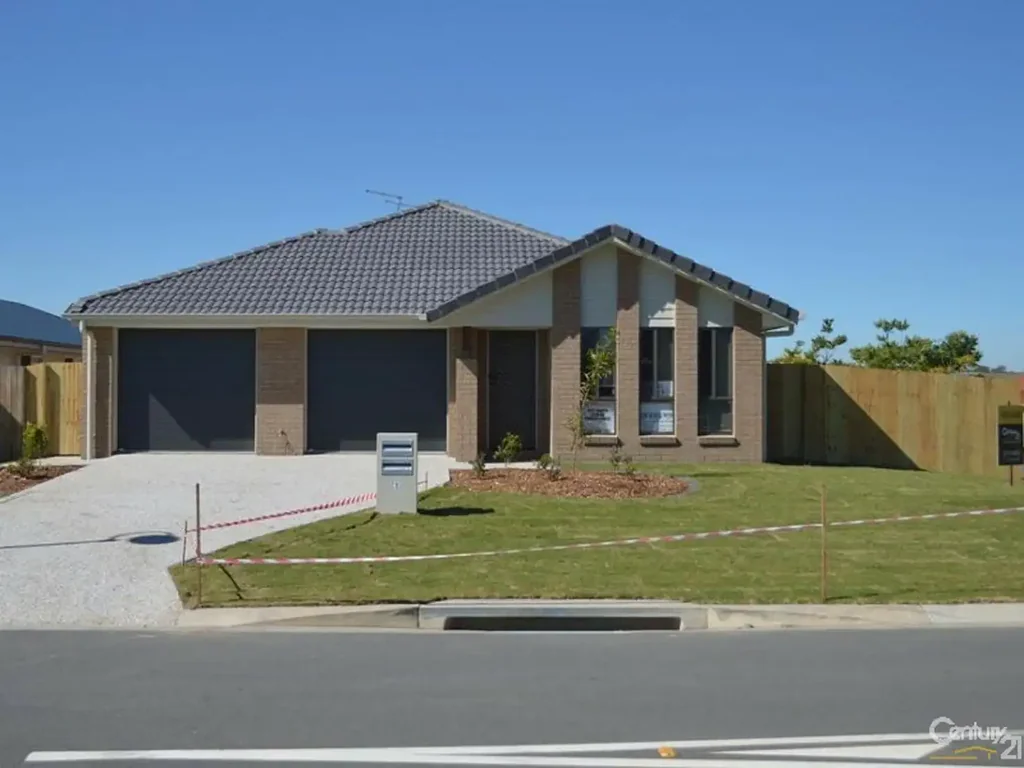 MODERN 2-BEDROOM DUPLEX – COMFORT, STYLE & CONVENIENCE