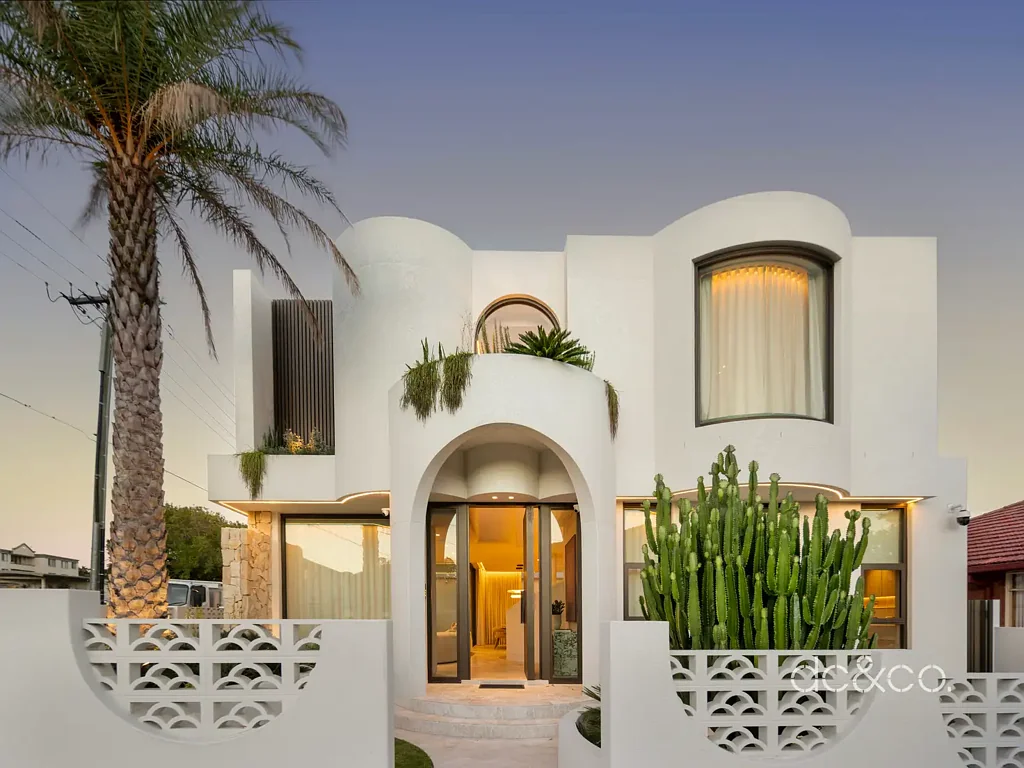 Rodd Point 4ห้องนอน Sculptural new-build of extraordinary refinement in coveted Rodd Point