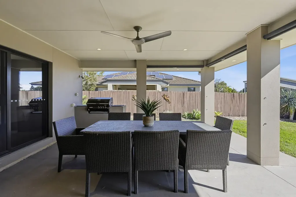Murrumba Downs 5침실 Contemporary Luxury, Exceptional Space & Family Living on 802m²