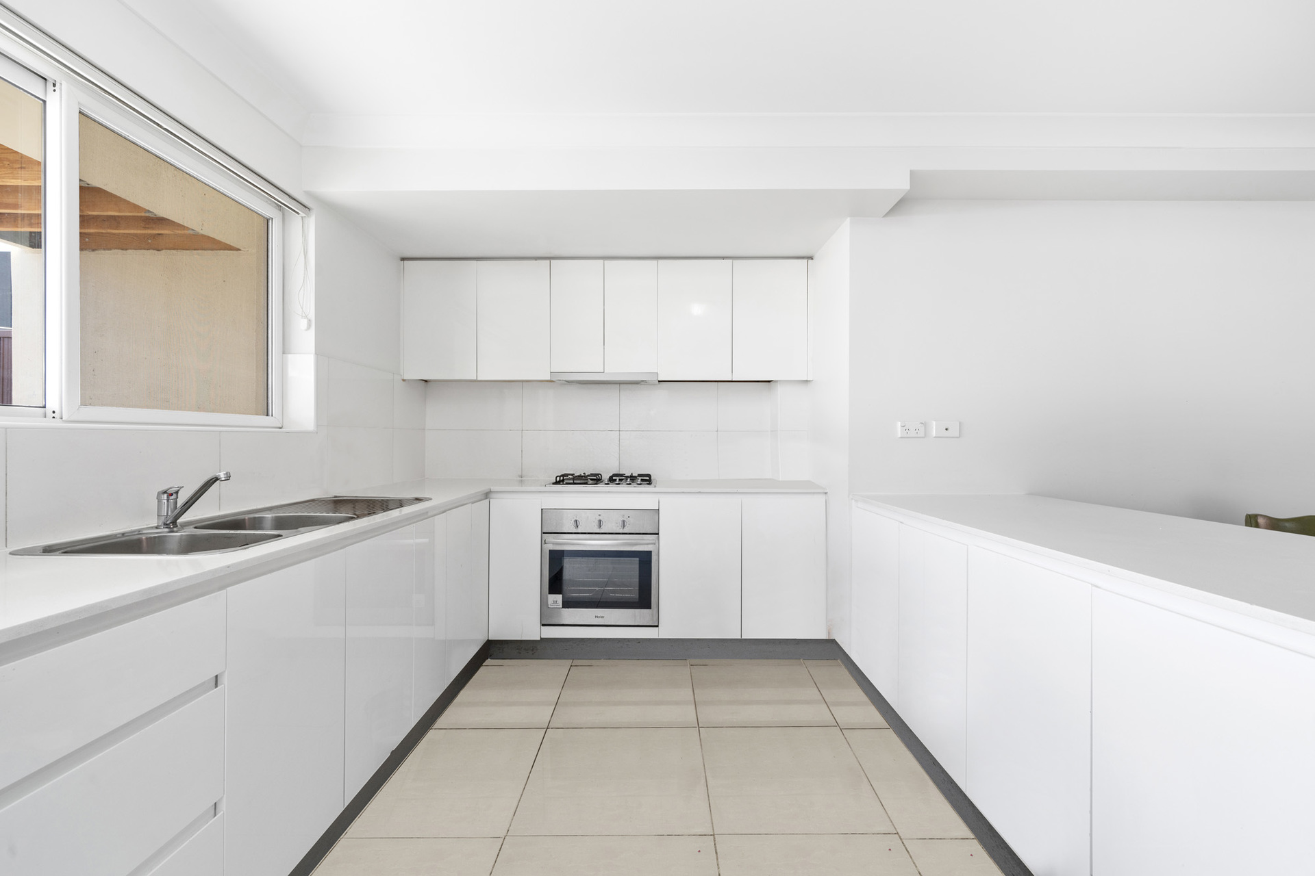 UNIT 3 35 MATTHEWS ST, PUNCHBOWL NSW 2196, 0 phòng ngủ, 0 phòng tắm, Townhouse