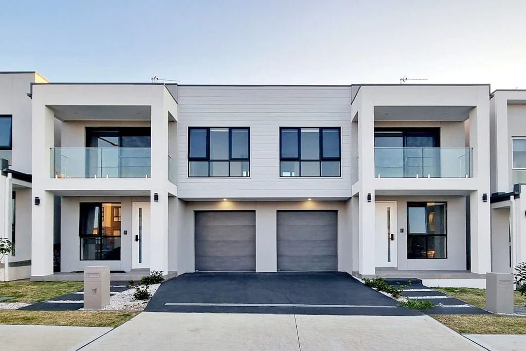Marsden Park 4chambre READY TO MOVE IN BRAND NEW TOWNHOUSES ( CALL US NOW TO INSPECT )