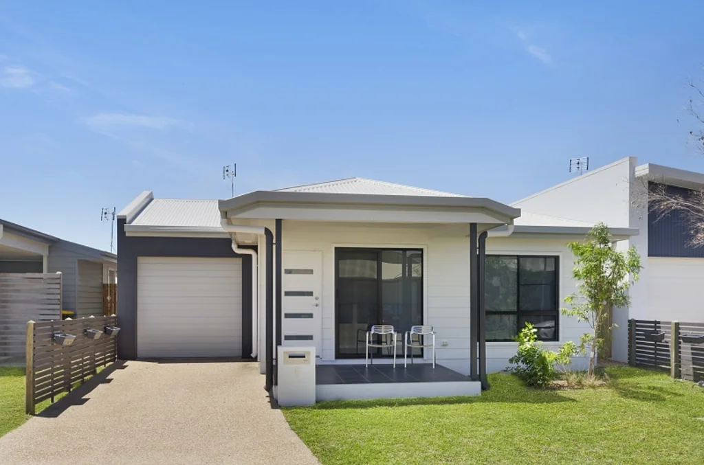 6 Intelligence Street, Oonoonba, QLD 4811