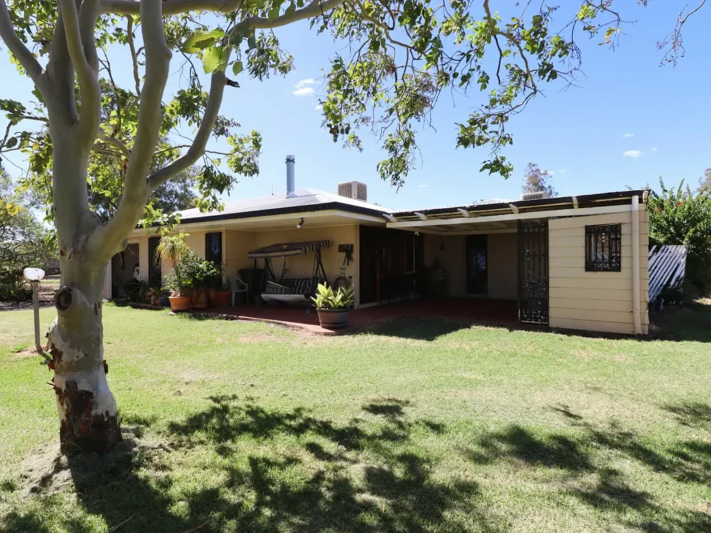 Roma 6غرفة نوم Exceptional Rural Living with Dual Residences on 20 Acres