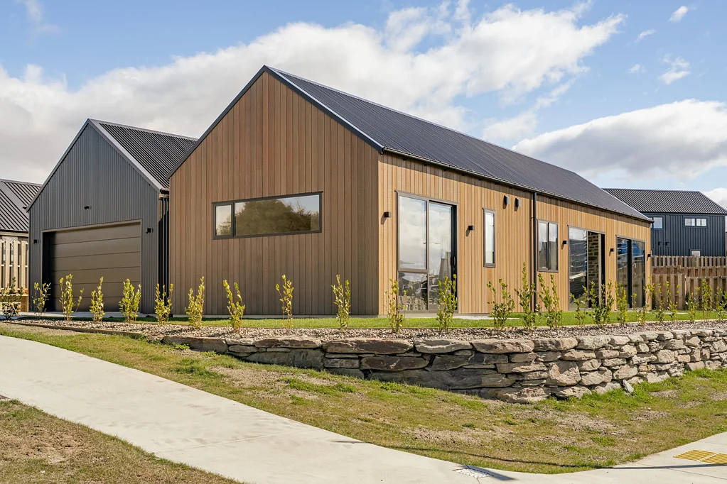 Wanaka 3બેડરૂમ Elevated. Architectural. Brand New