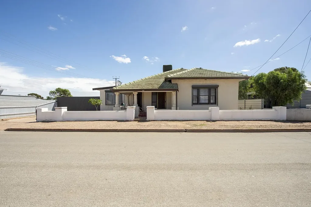 42 Amanda Street, Port Pirie, SA 5540
