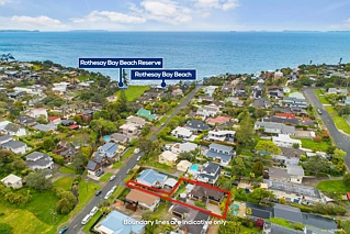 18a Sandown Road, Rothesay Bay, North Shore City