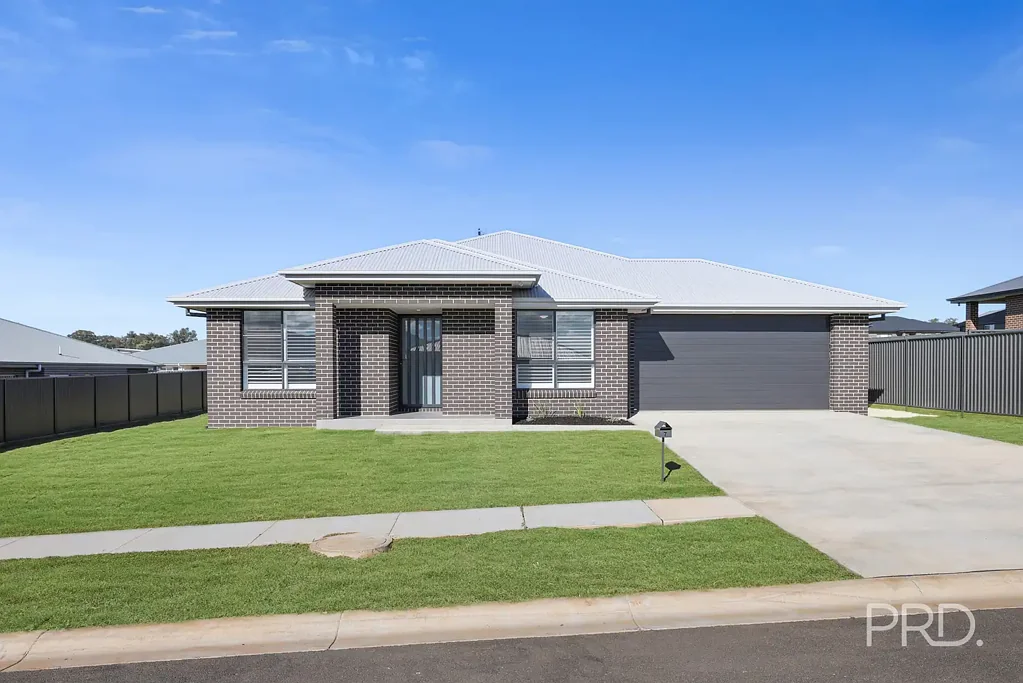 Tamworth 5部屋 BRAND NEW 5 BEDROOM HOME