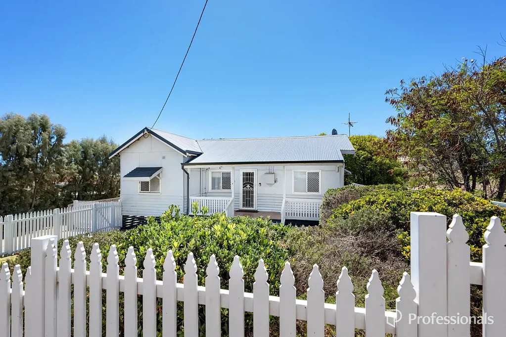 5 Hutchinson Street, Geraldton, WA 6530